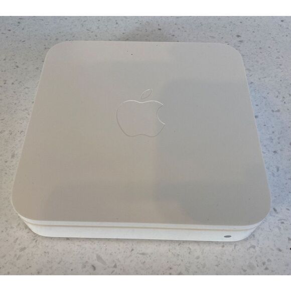 Apple A1354 AirPort 3-Port Ethernet Wireless Router 4th-Gen No Adapter - Picture 2 of 4